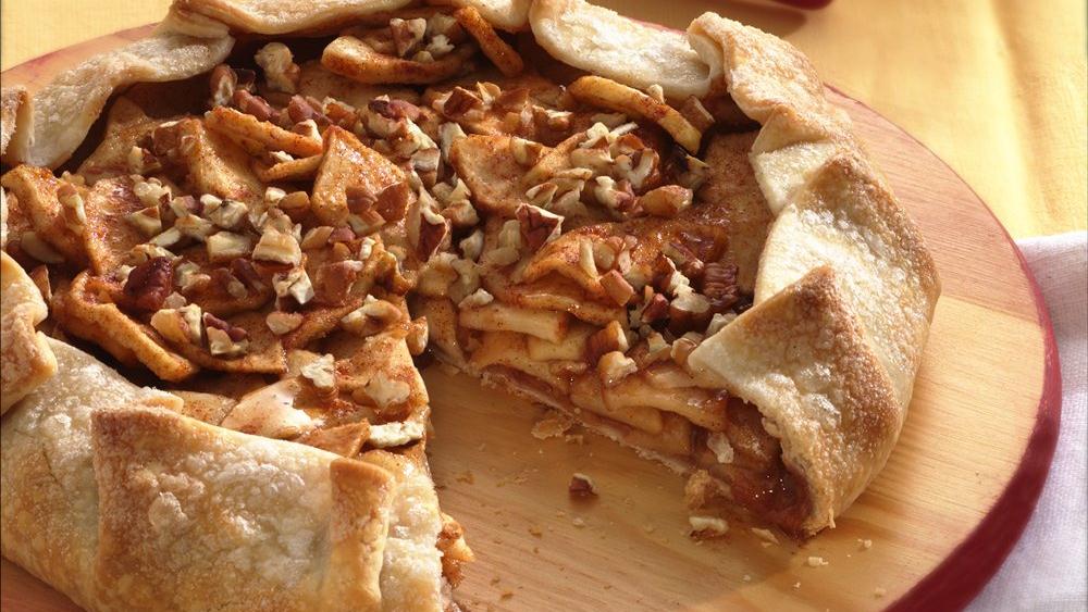 Cinnamon-Apple Crostata