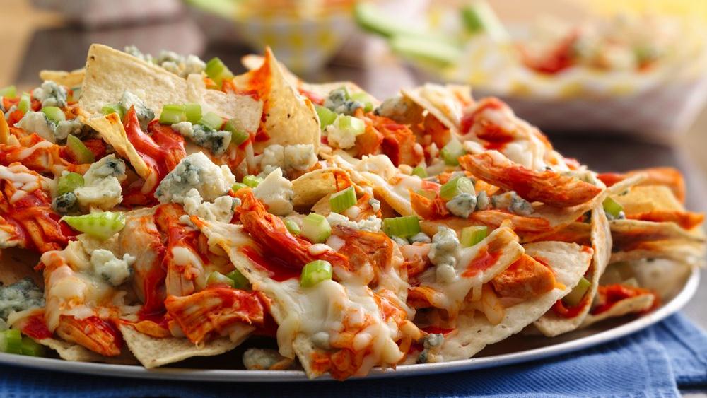 Buffalo Chicken Nachos Grande