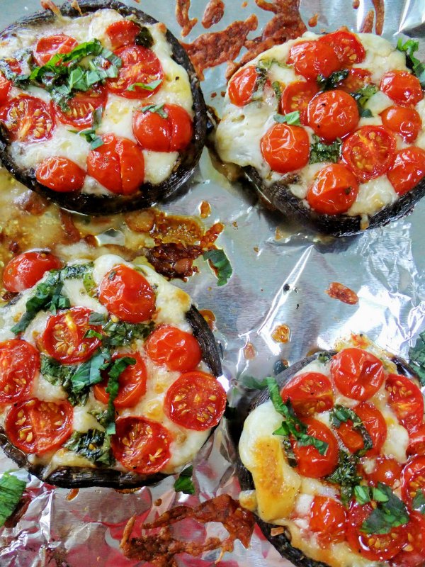 caprese stuffed portobellos