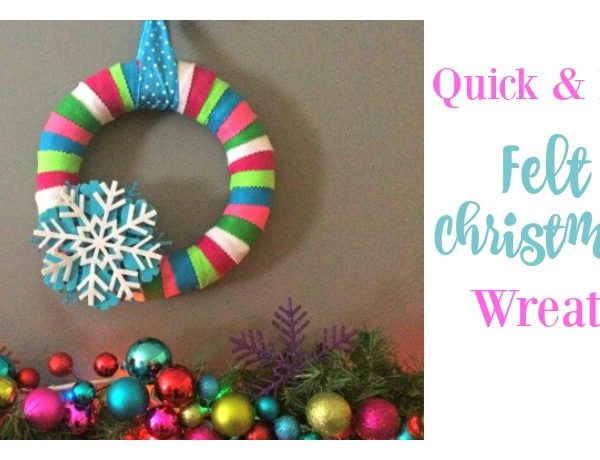 Second Chance to Dream: Quick & Easy Felt Christmas Wreath #ChristmasDIY #Christmas