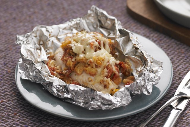 foil-pack-bruschetta-chicken-bake-115294 Image 1