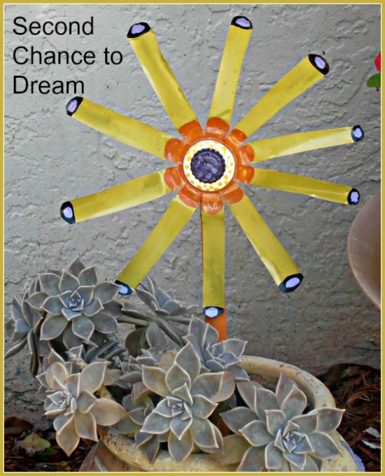 Second Chance to Dream: Cheap ideas to color to your outdoor decor