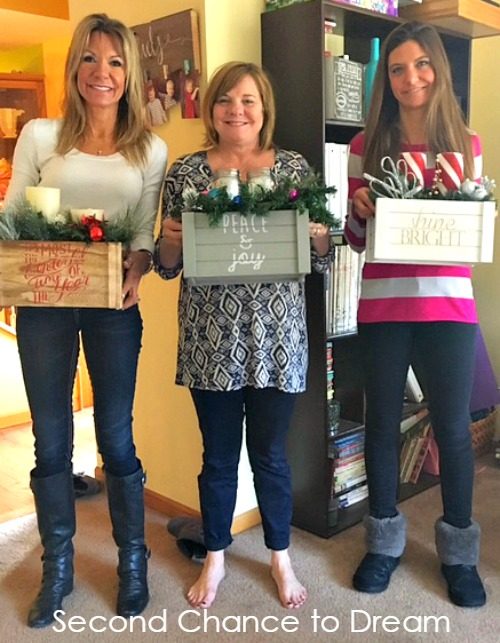 DIY Christmas Centerpieces