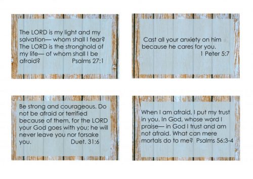 Second Chance to Dream: Printable Overcoming Fear Scripture Cards You don't have to life with fear. These cards are perfect to put in your purse or car for those times fear creeps up on you. #FEAR #Biblestudy #lifelesson