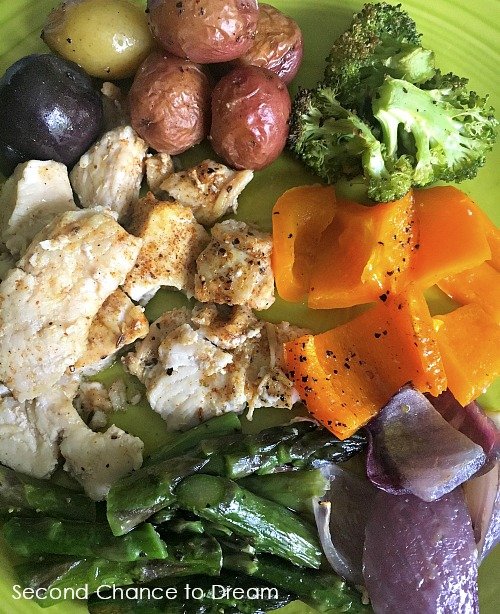 Second Chance to Dream: Quick & Easy Chicken Sheet Pan Dinner #chicken #sheetpandinner #quick #easy