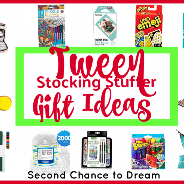Second Chance to Dream: Tween Stocking Stuffer Gift Ideas You'll love these inexpensive tween stocking stuffer gift ideas #stockingstuffers #tweens #Christmas